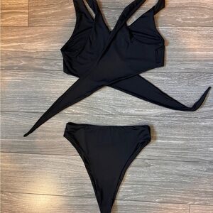 Elegant Black Women's Swimwear